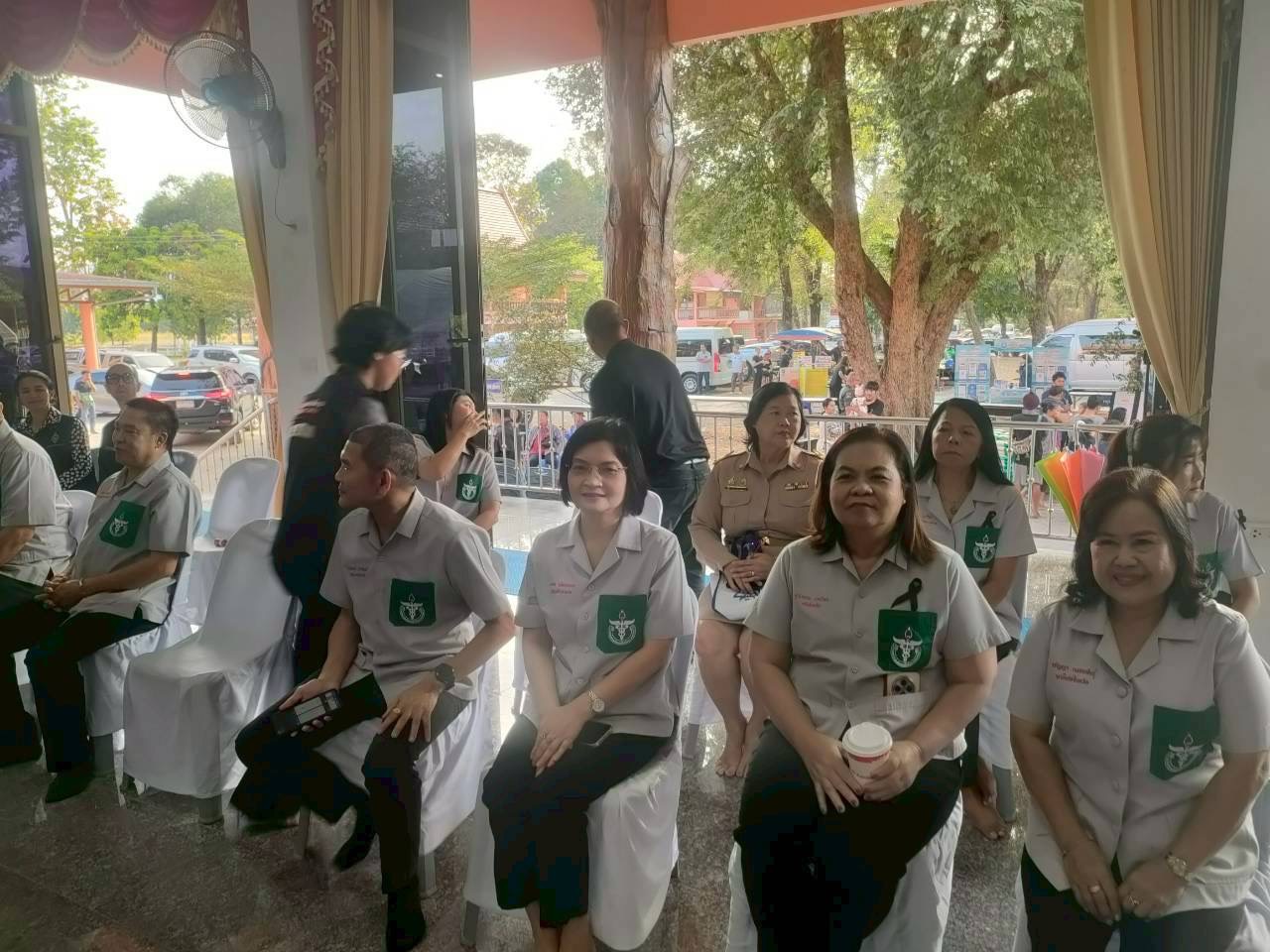 title - โครงการจังหวัดตราดรวมใจ บริการเคลื่อนที่ รับฟังทุกข์สุขประชาชน ร่วม กับหน่วยแพทย์เคลื่อนที่ พอ.สว. ประจำปีงบประมาณ พ.ศ. 2569